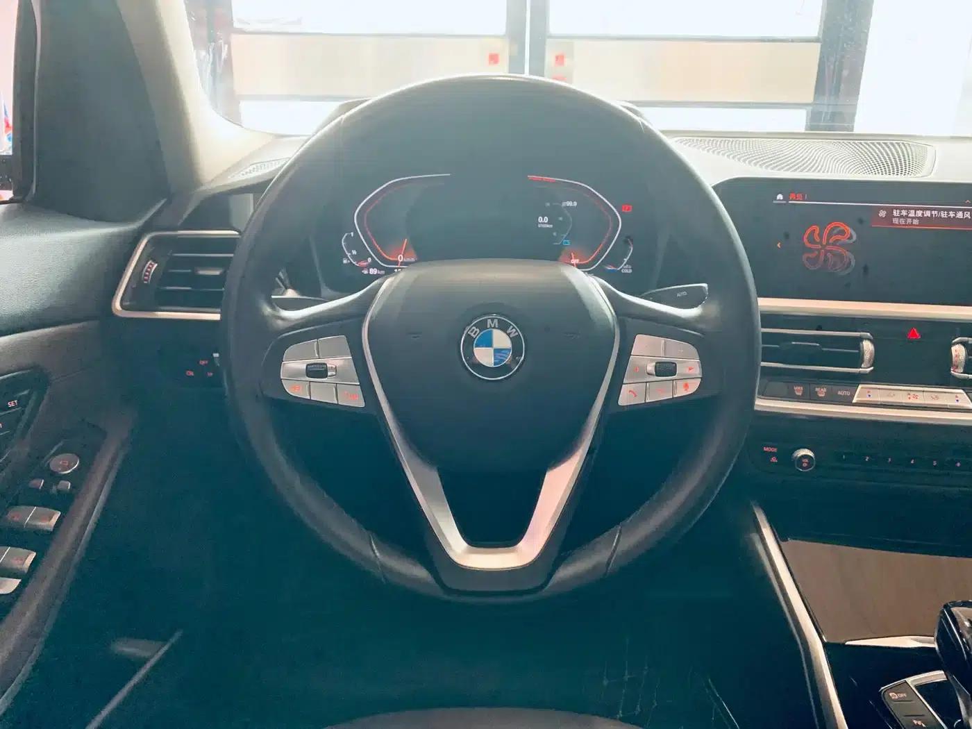 2020 BMW 3 Series 320i Sport Package — миниатюра 7