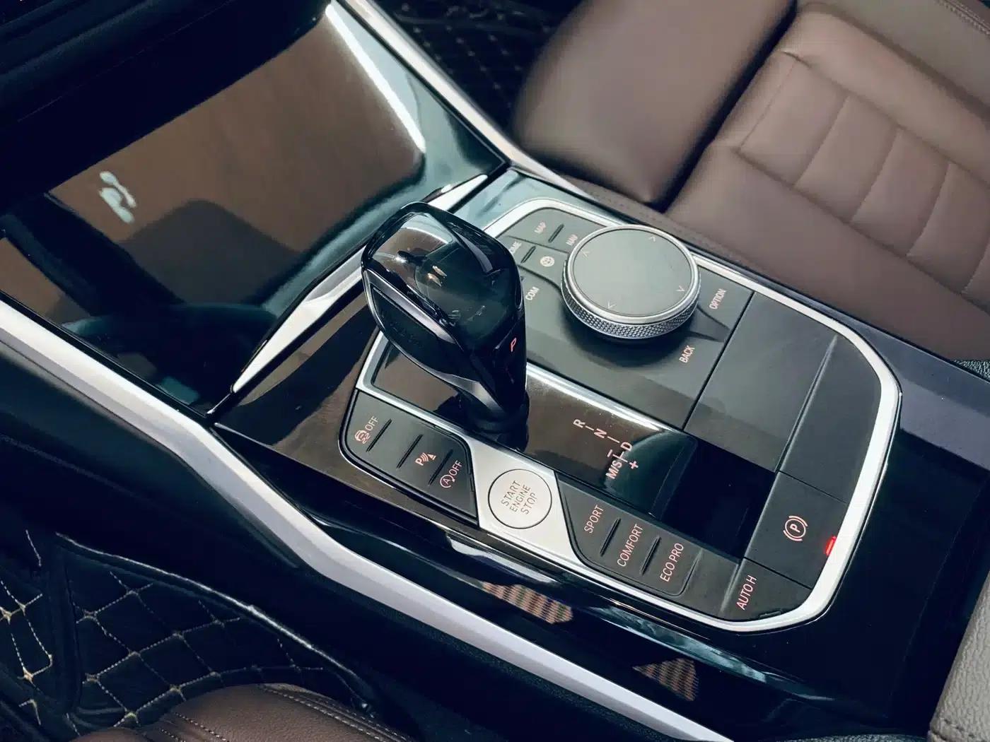 2020 BMW 3 Series 320i Sport Package — миниатюра 9