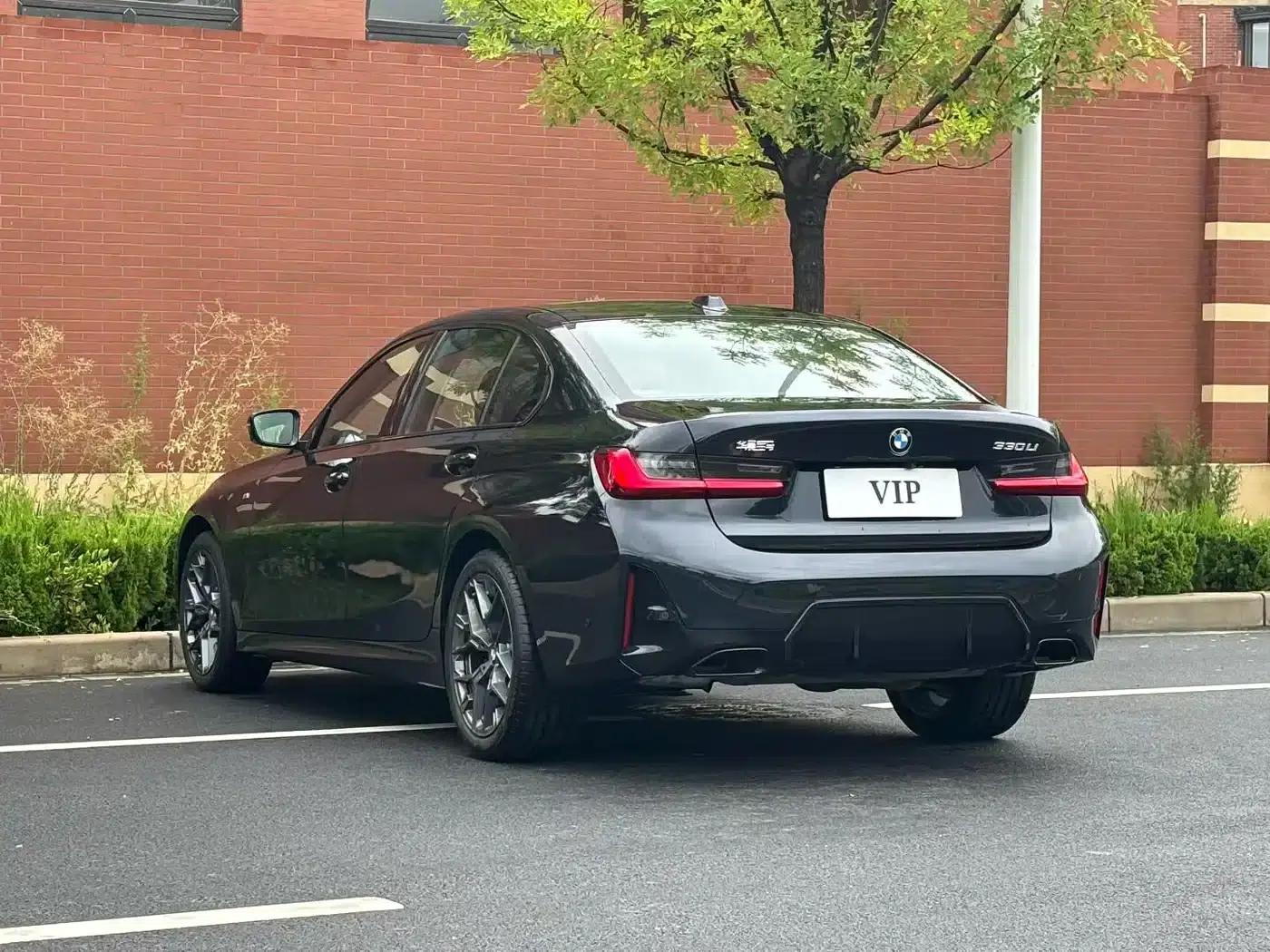 2024 BMW 3 Series 330Li M Sport Shadow Edition — миниатюра 9