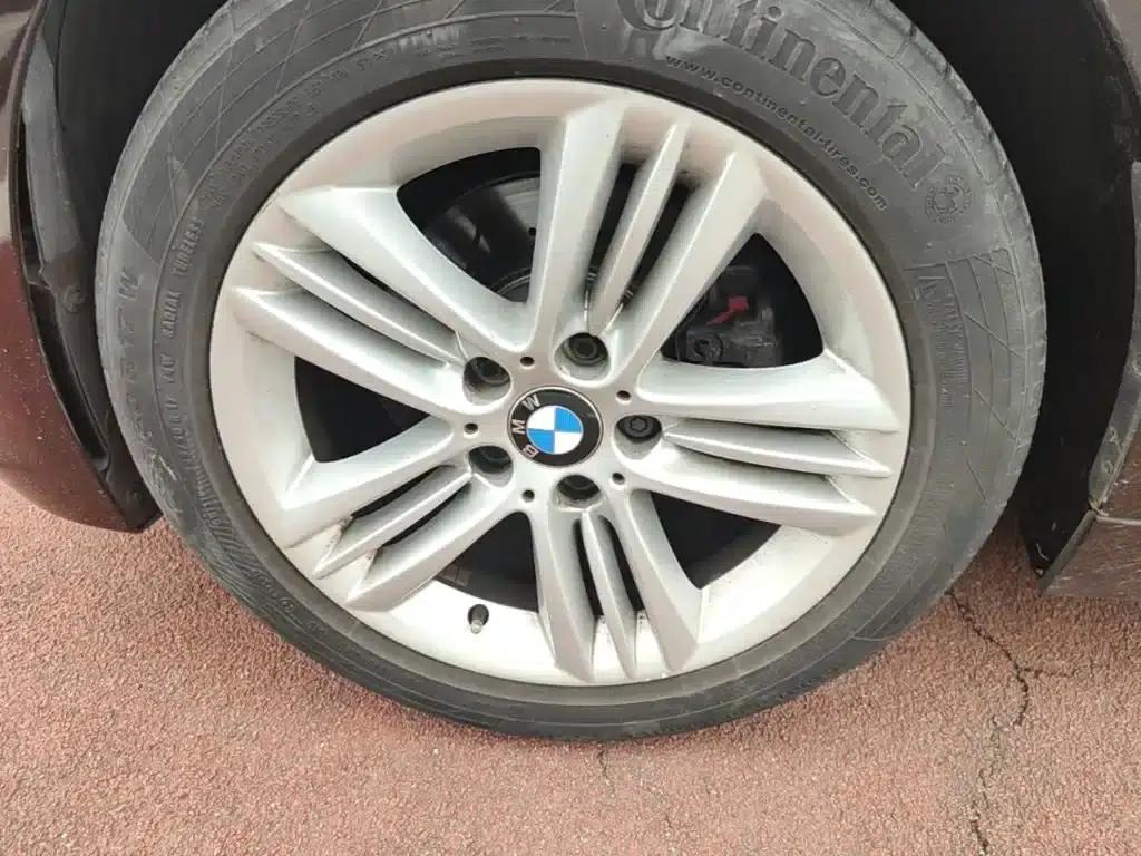 2017 BMW 3 Series 320Li Fashion Edition — миниатюра 23