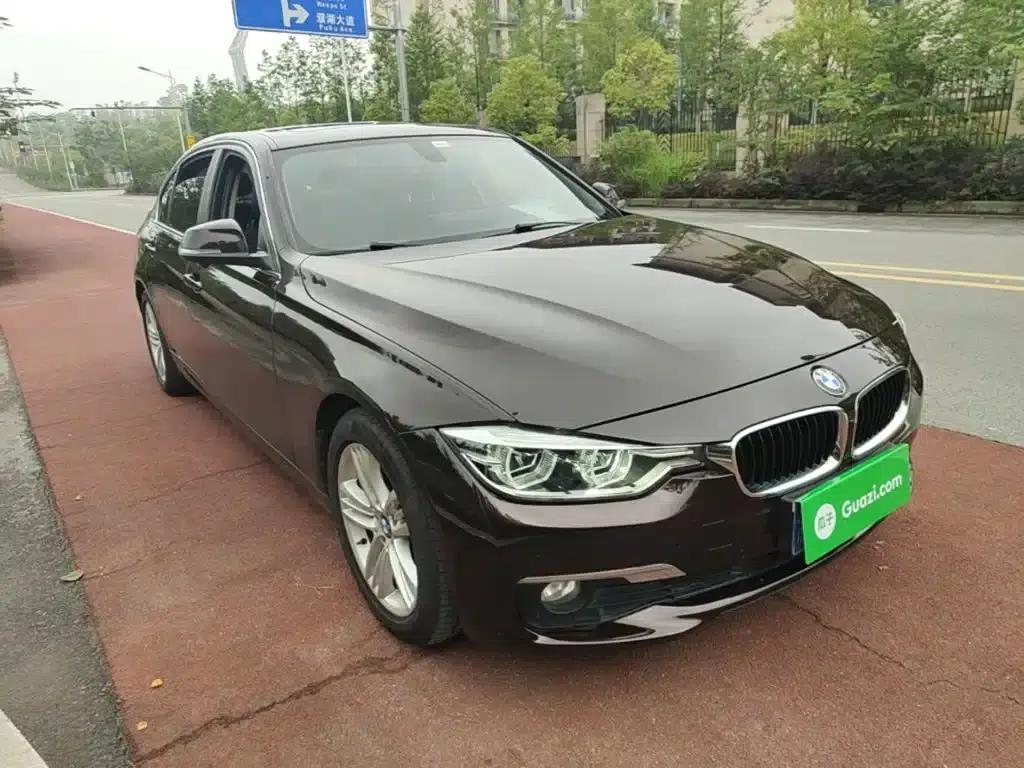 2017 BMW 3 Series 320Li Fashion Edition — миниатюра 4