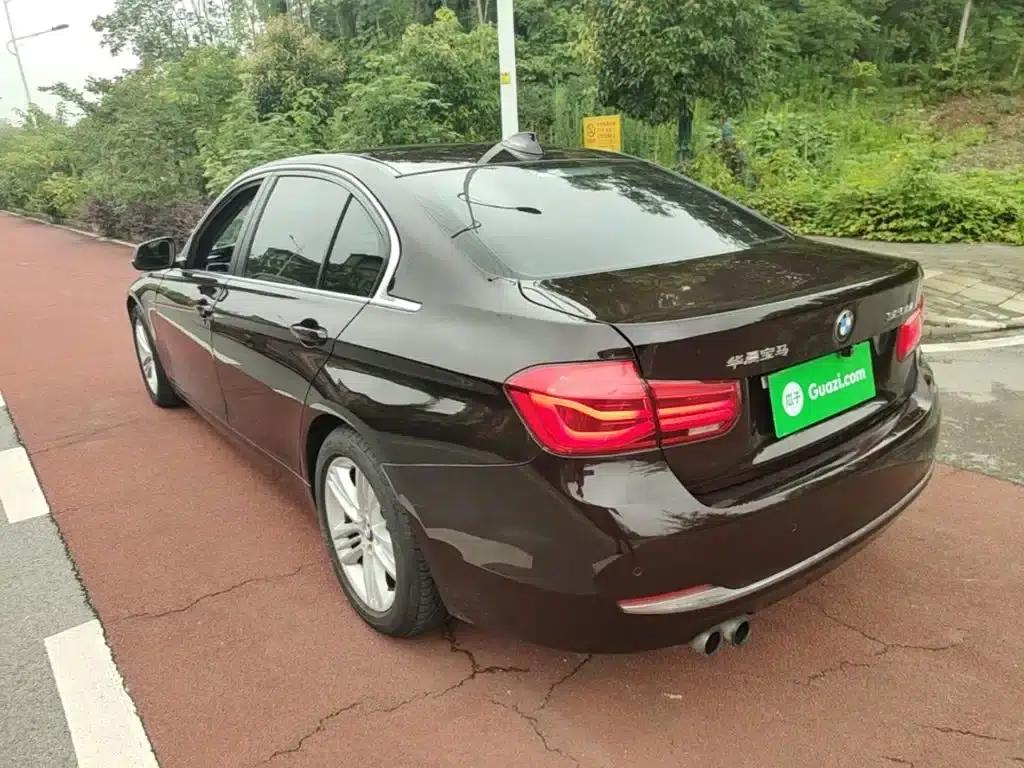 2017 BMW 3 Series 320Li Fashion Edition — миниатюра 5