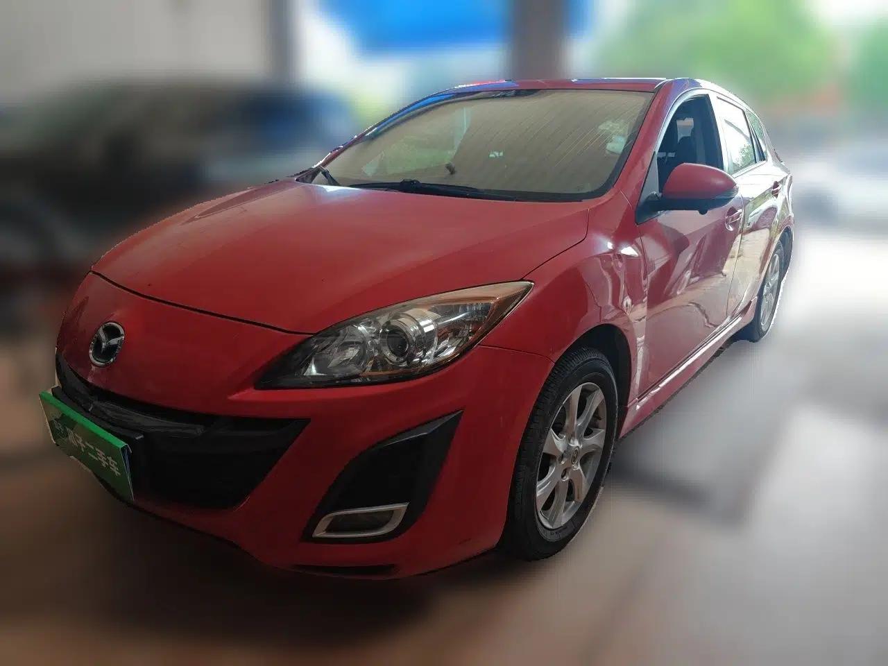 Mazda 3 2012 Hatchback 2.0L Automatic Luxury Model — миниатюра 1