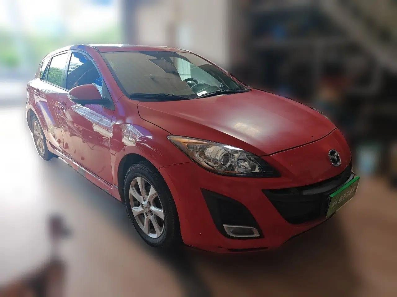 Mazda 3 2012 Hatchback 2.0L Automatic Luxury Model — миниатюра 3