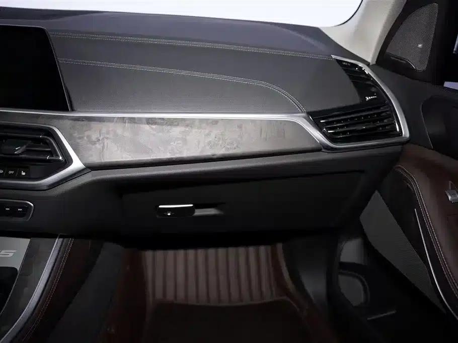 BMW X5 2022 Facelift xDrive 30Li M Sport Package — миниатюра 16