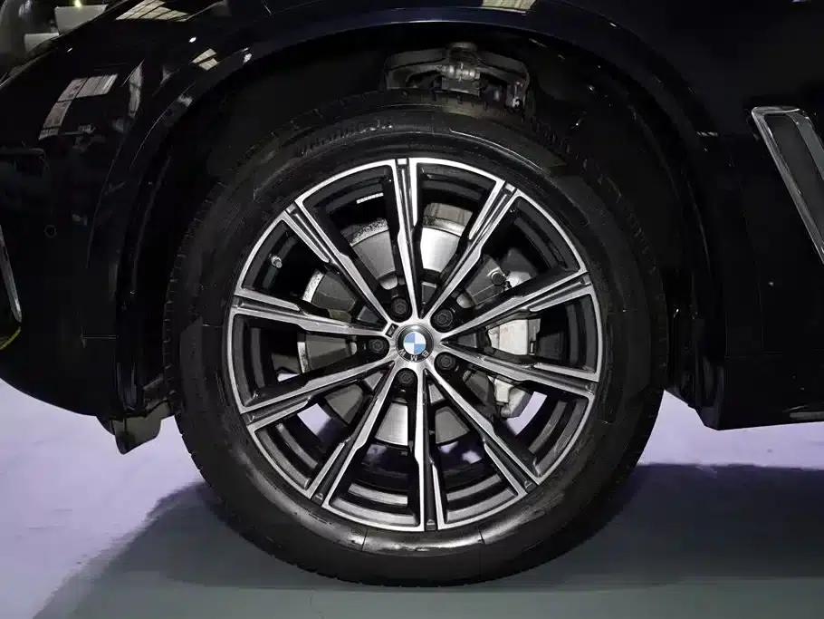 BMW X5 2022 Facelift xDrive 30Li M Sport Package — миниатюра 9