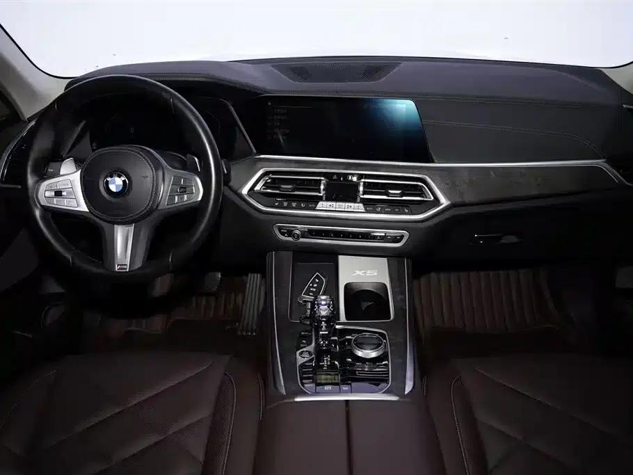 BMW X5 2022 Facelift xDrive 30Li M Sport Package — миниатюра 10