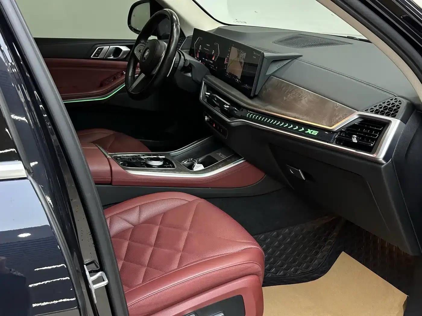 BMW X5 2023 xDrive 30Li M Sport Package — миниатюра 21