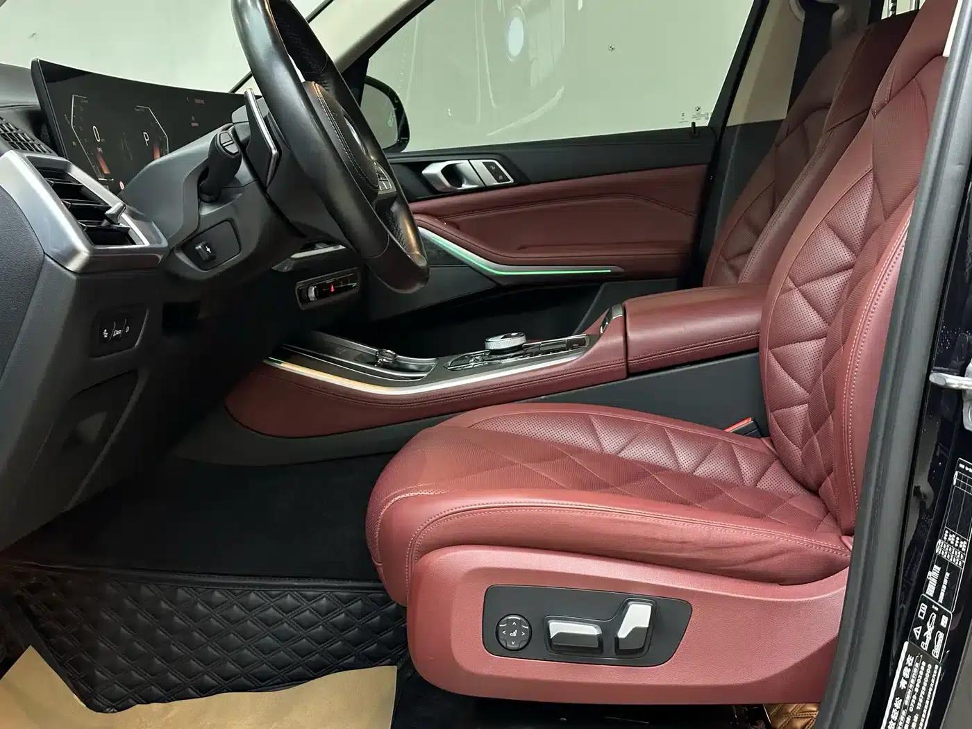 BMW X5 2023 xDrive 30Li M Sport Package — миниатюра 4