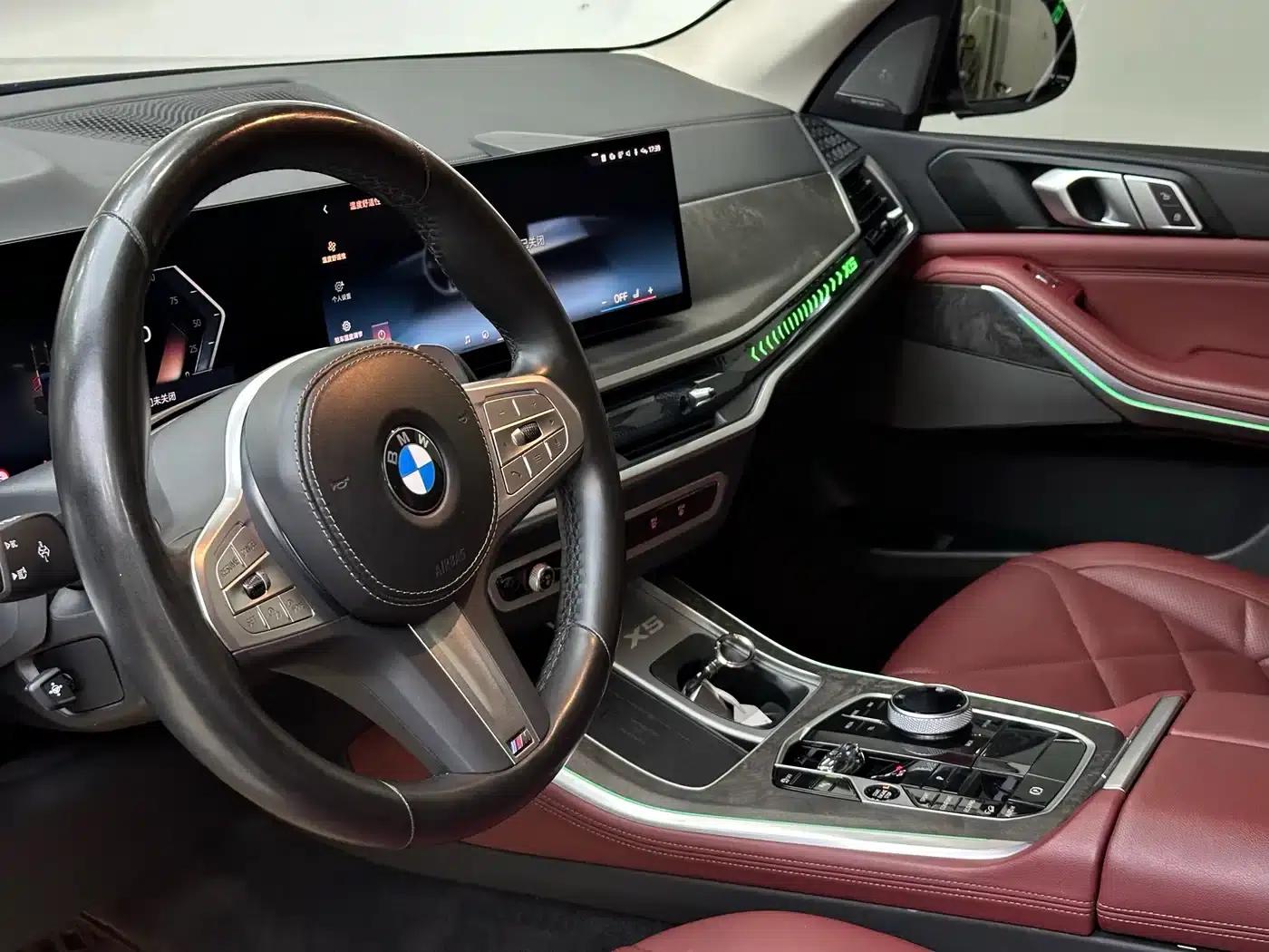BMW X5 2023 xDrive 30Li M Sport Package — миниатюра 10