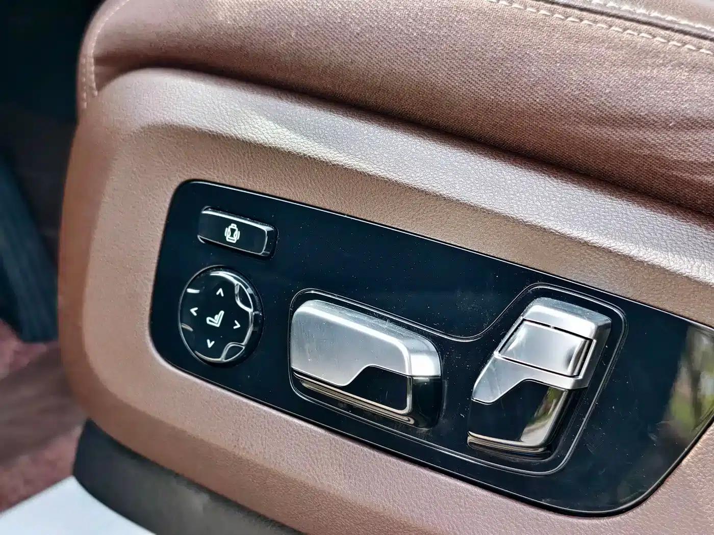 BMW X5 2022 Facelift xDrive 40Li M Sport Package — миниатюра 38