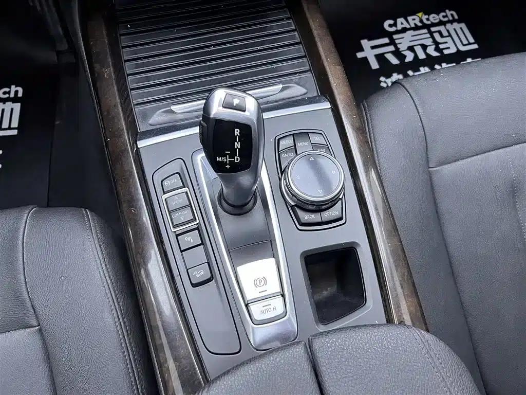 2014 BMW X5 xDrive35i Leading Edition (Imported) — миниатюра 21