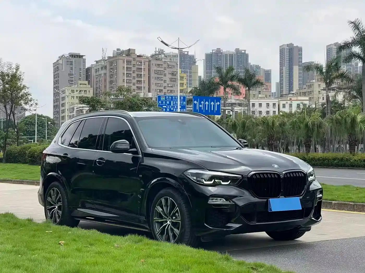 BMW X5 (Imported) 2021 Facelift xDrive30i M Sport Package — миниатюра 3