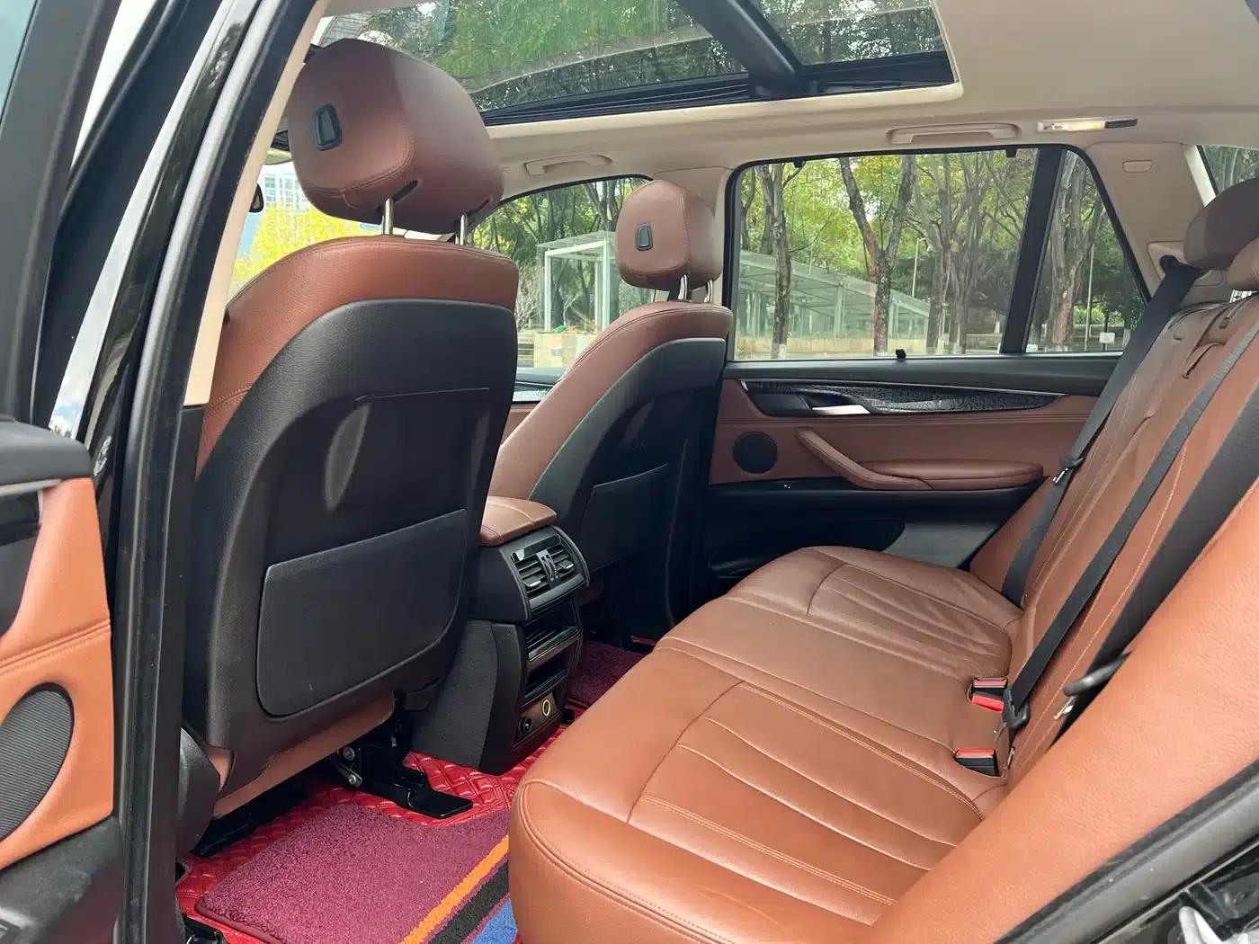 2015 BMW X5 xDrive35i China Limited Edition (Imported) — миниатюра 19