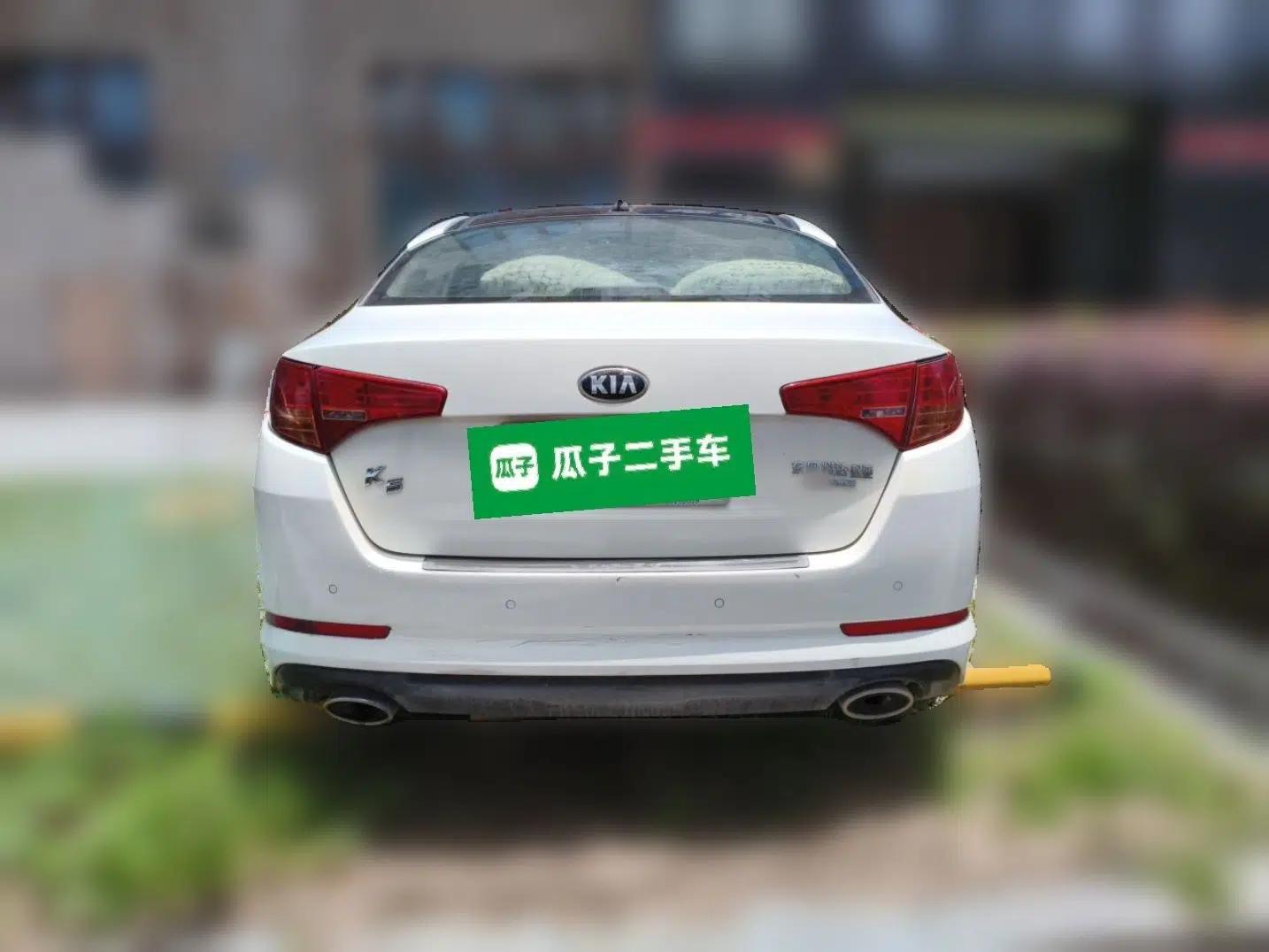 Kia K5 2011 2.0L Automatic GLS — миниатюра 5