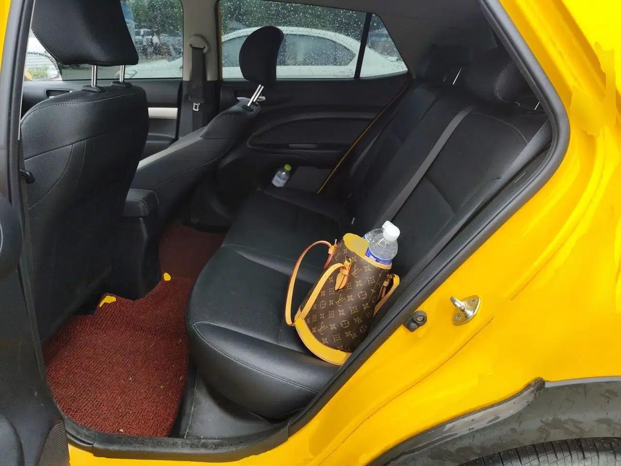Kia kx1 Stonic 2021 1.4L CVT Sunroof Model — миниатюра 14