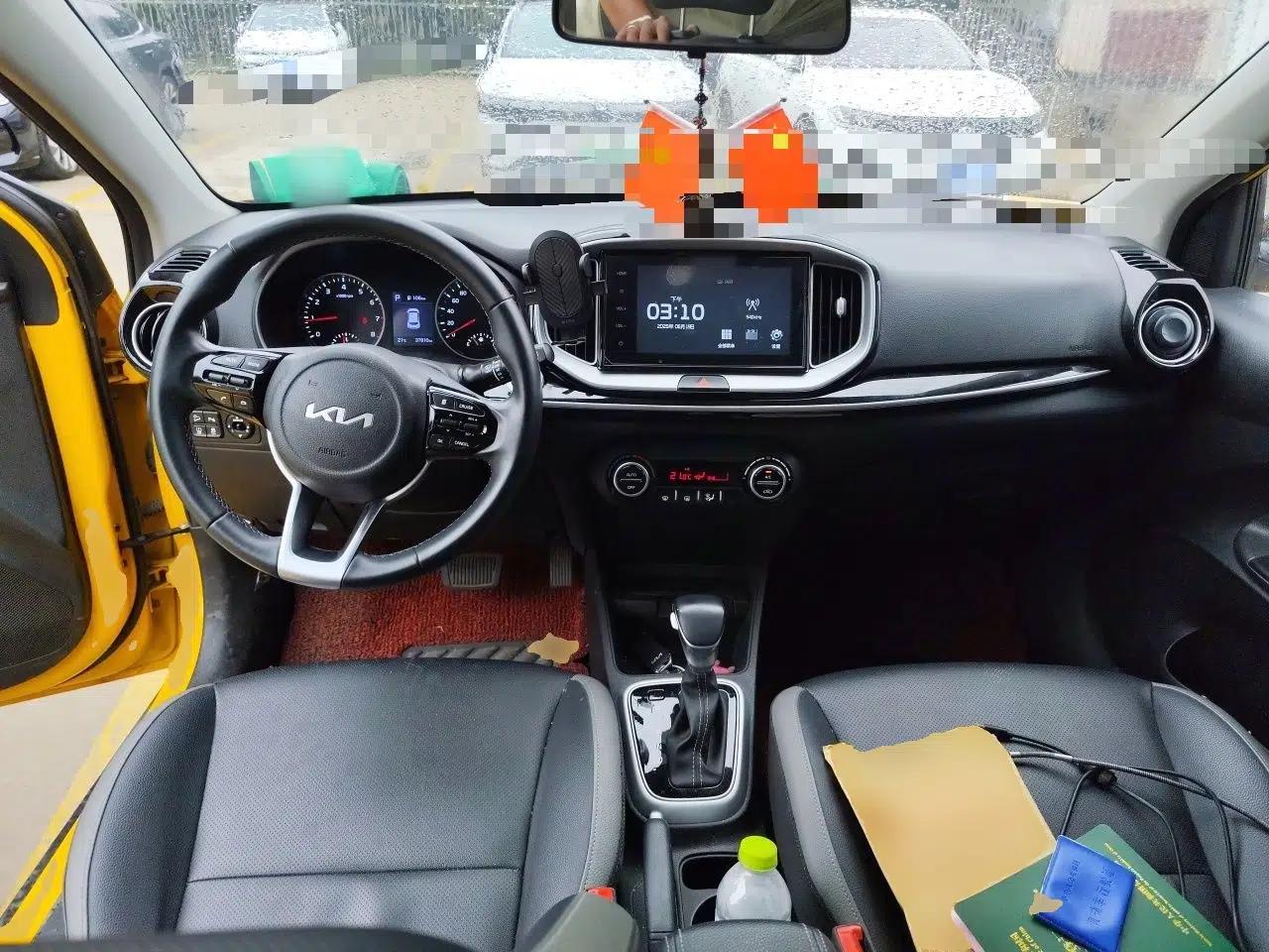Kia kx1 Stonic 2021 1.4L CVT Sunroof Model — миниатюра 6