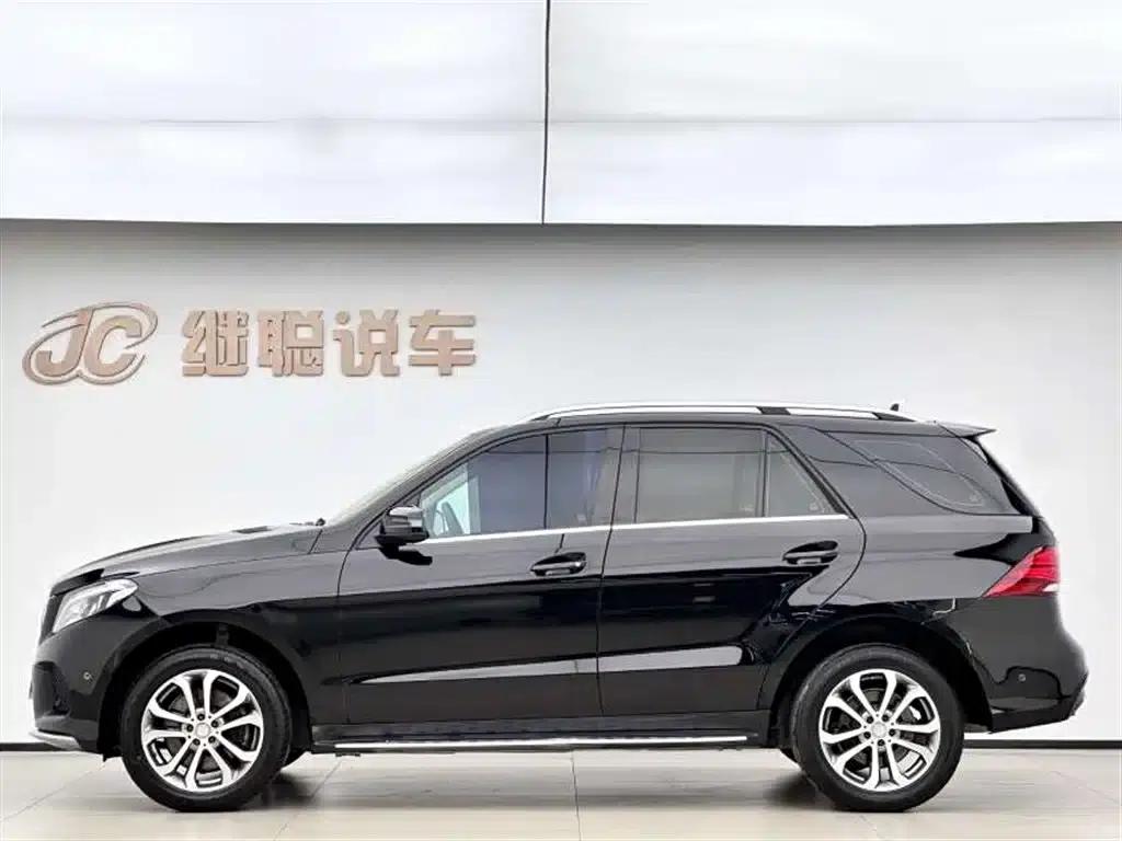 Imported Mercedes-Benz GLE 2016 GLE 320 4MATIC Luxury — миниатюра 3