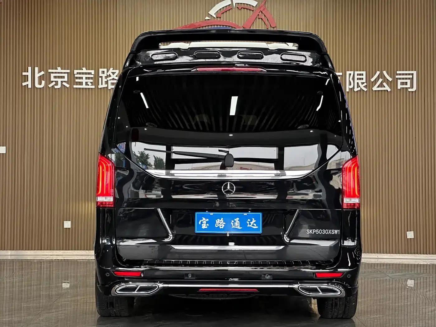 Mercedes-Benz V-Class 2022 V 260 L Long Wheelbase Luxury Edition — миниатюра 5