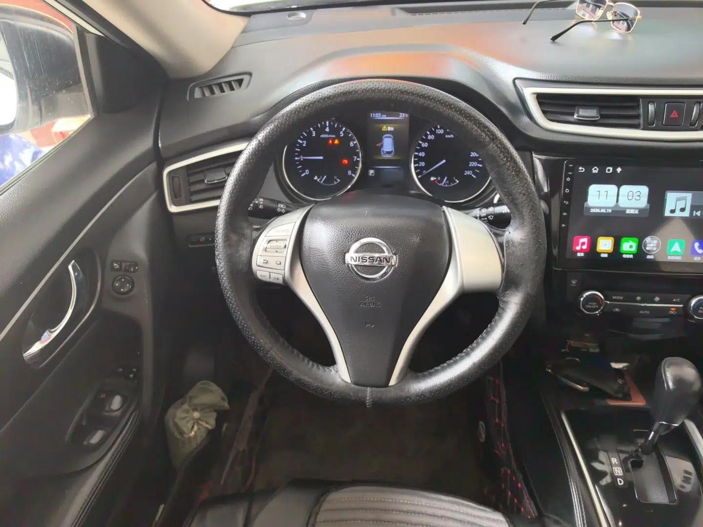 Nissan X-Trail 2015 2.0L CVT Comfort MAX Edition 2WD — миниатюра 10