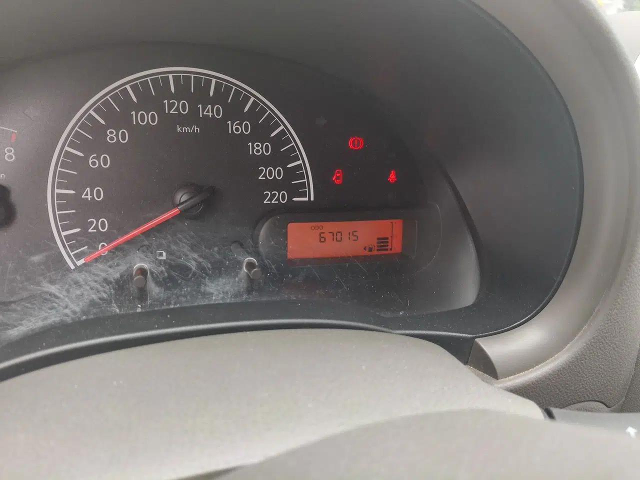 Nissan Sunny 2014 1.5XE Manual Elite Edition — миниатюра 12