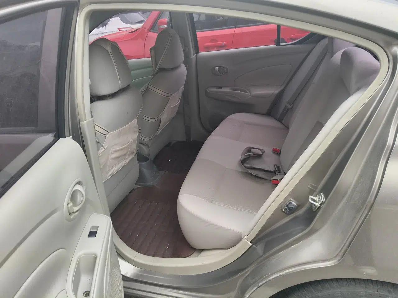 Nissan Sunny 2014 1.5XE Manual Elite Edition — миниатюра 17