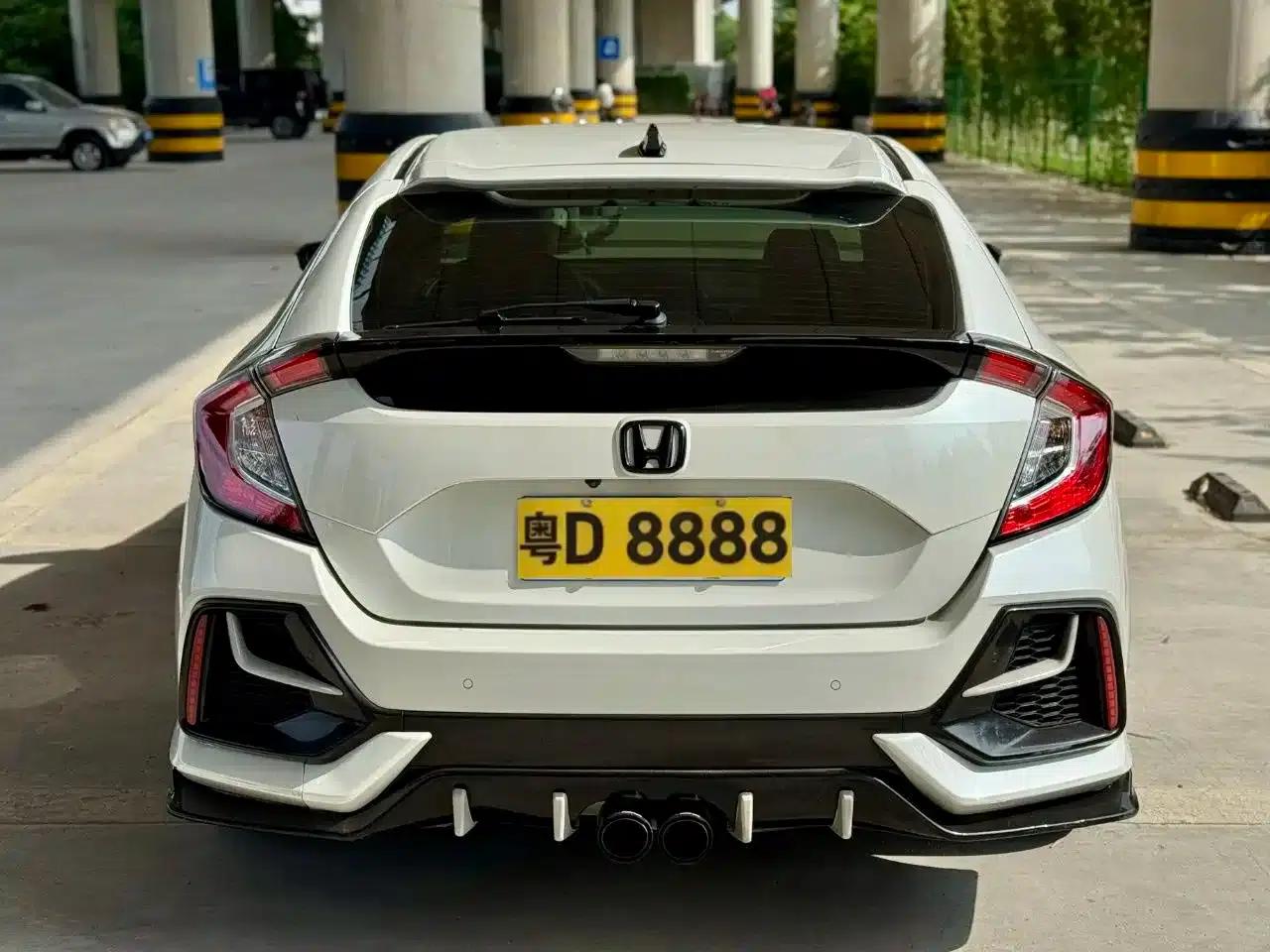 Civic 2021 HATCHBACK 220TURBO CVT Trendy and Cool — миниатюра 4