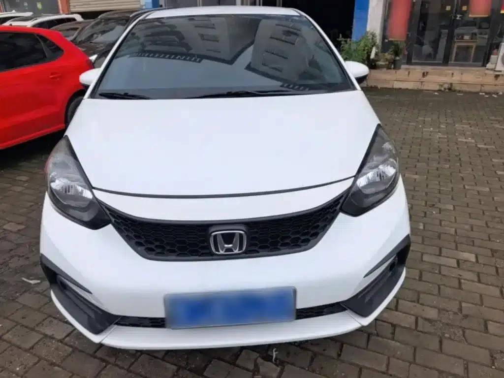 Honda Fit 2021 1.5L CVT Trend Edition — миниатюра 3