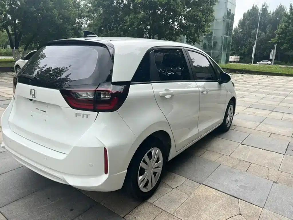 Honda Fit 2021 1.5L CVT Trend Edition — миниатюра 11