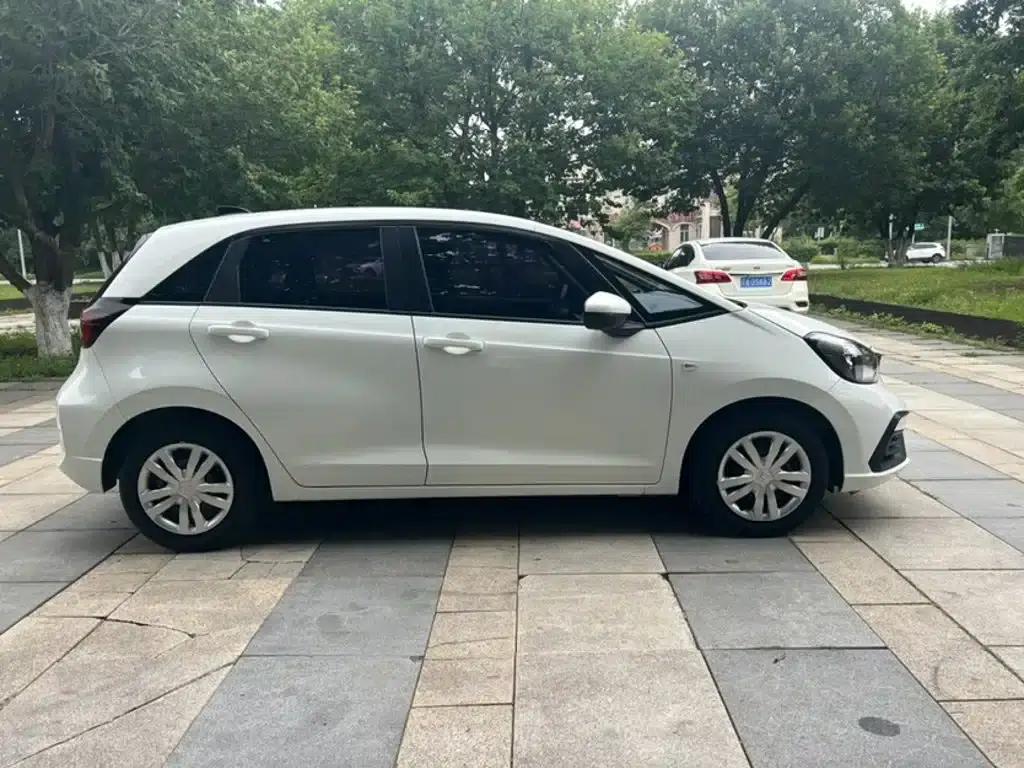 Honda Fit 2021 1.5L CVT Trend Edition — миниатюра 8