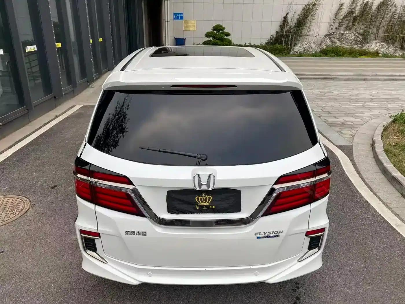 Elysion 2019 2.0L Hybrid Luxury Edition — миниатюра 4