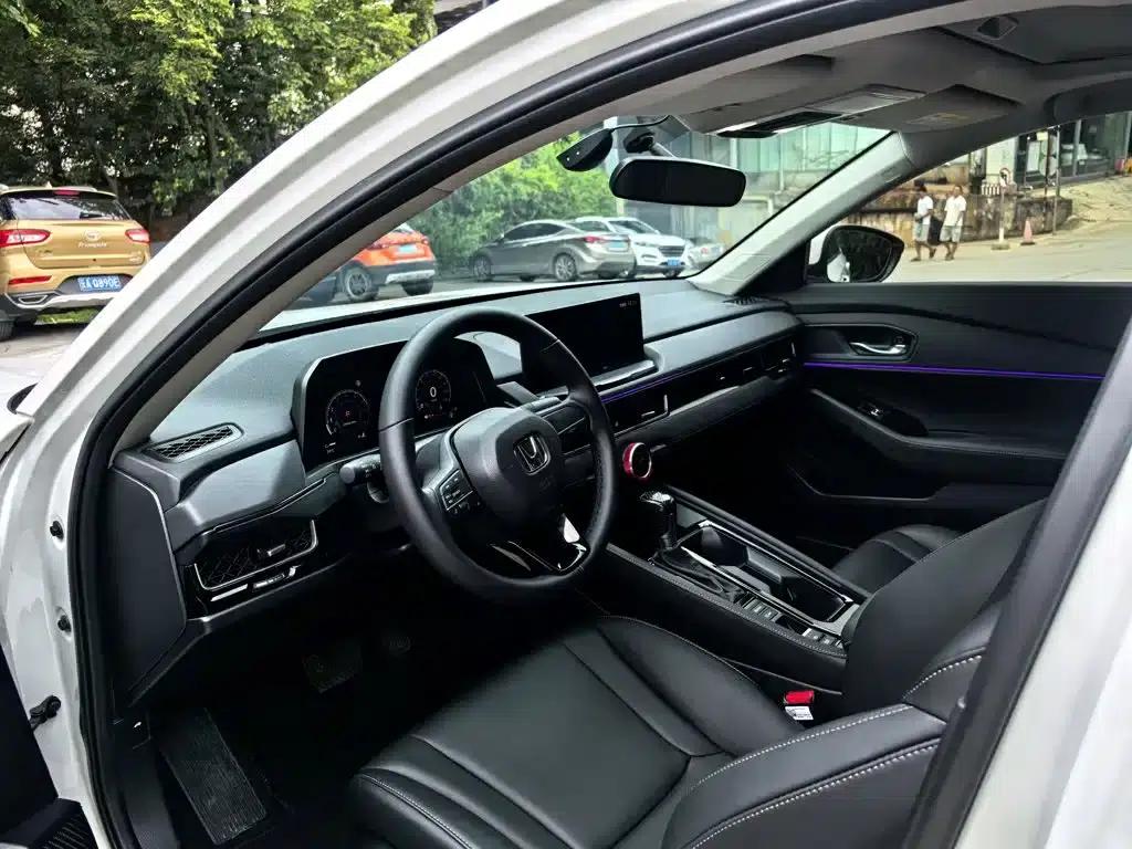 2025 Inspire 260TURBO Elegant Edition — миниатюра 18