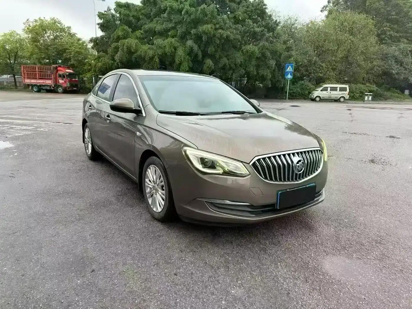 Buick Excelle 2017 15N Automatic Elite — миниатюра 3