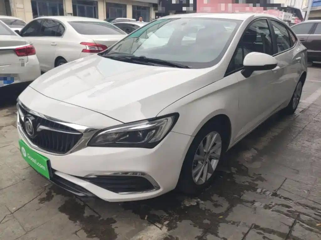 Buick Verano 2019 Sedan 15S Automatic Leading Edition — миниатюра 2