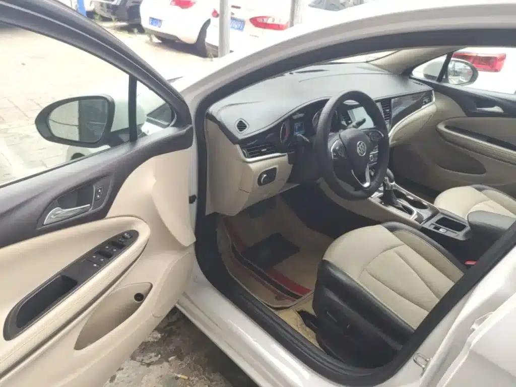 Buick Verano 2019 Sedan 15S Automatic Leading Edition — миниатюра 16