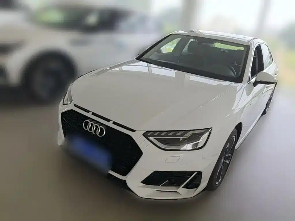 Audi A4L 2024 40 TFSI Fashion Dynamic Edition — миниатюра 3