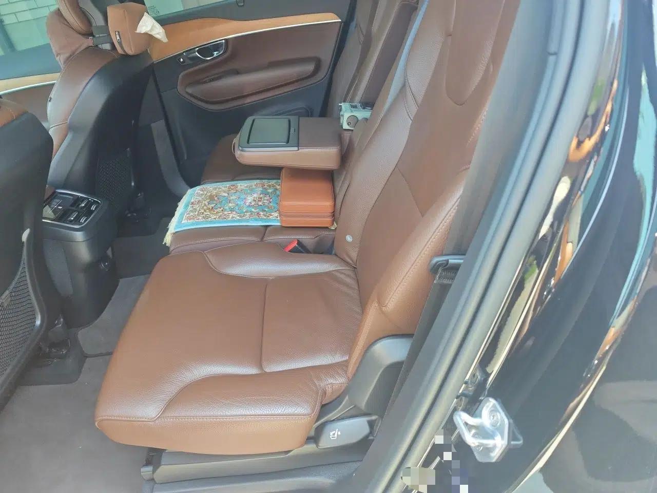 Volvo XC90 2021 B6 Zhiyi Luxury Edition 7-Seater — миниатюра 17
