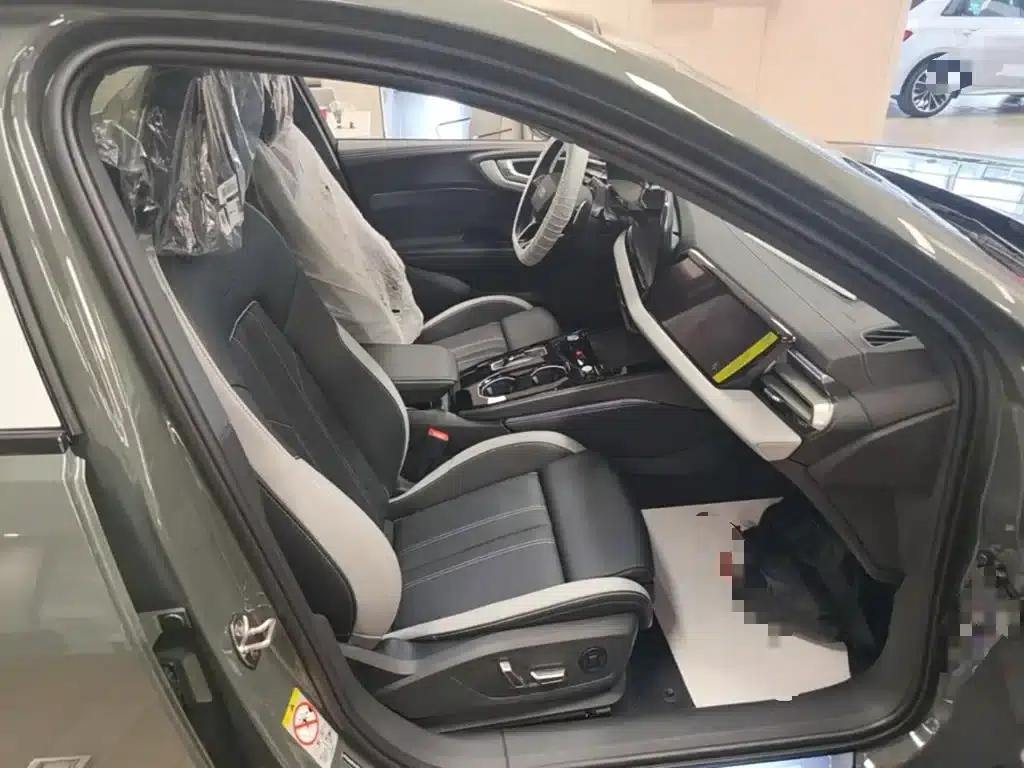 Audi A5L 2026 2.0T Sport Edition — миниатюра 11