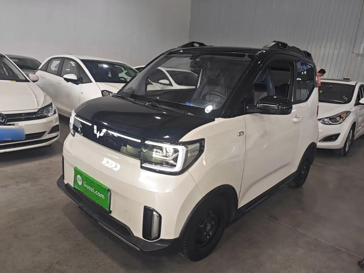 Wuling Hongguang MINIEV 2022 GAMEBOY 300km Enthusiast Model with Lithium Iron Phosphate — миниатюра 1