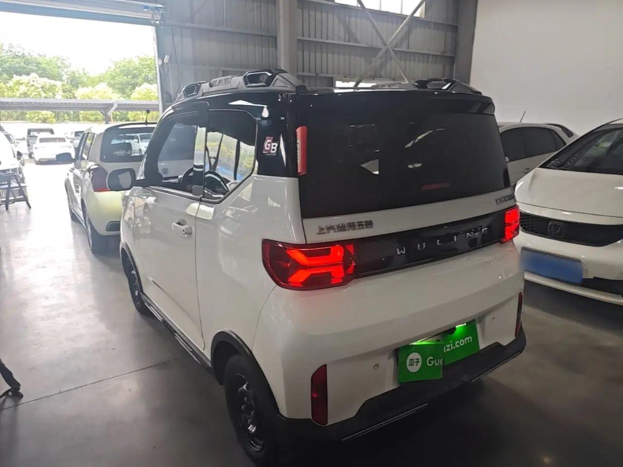 Wuling Hongguang MINIEV 2022 GAMEBOY 300km Enthusiast Model with Lithium Iron Phosphate — миниатюра 4