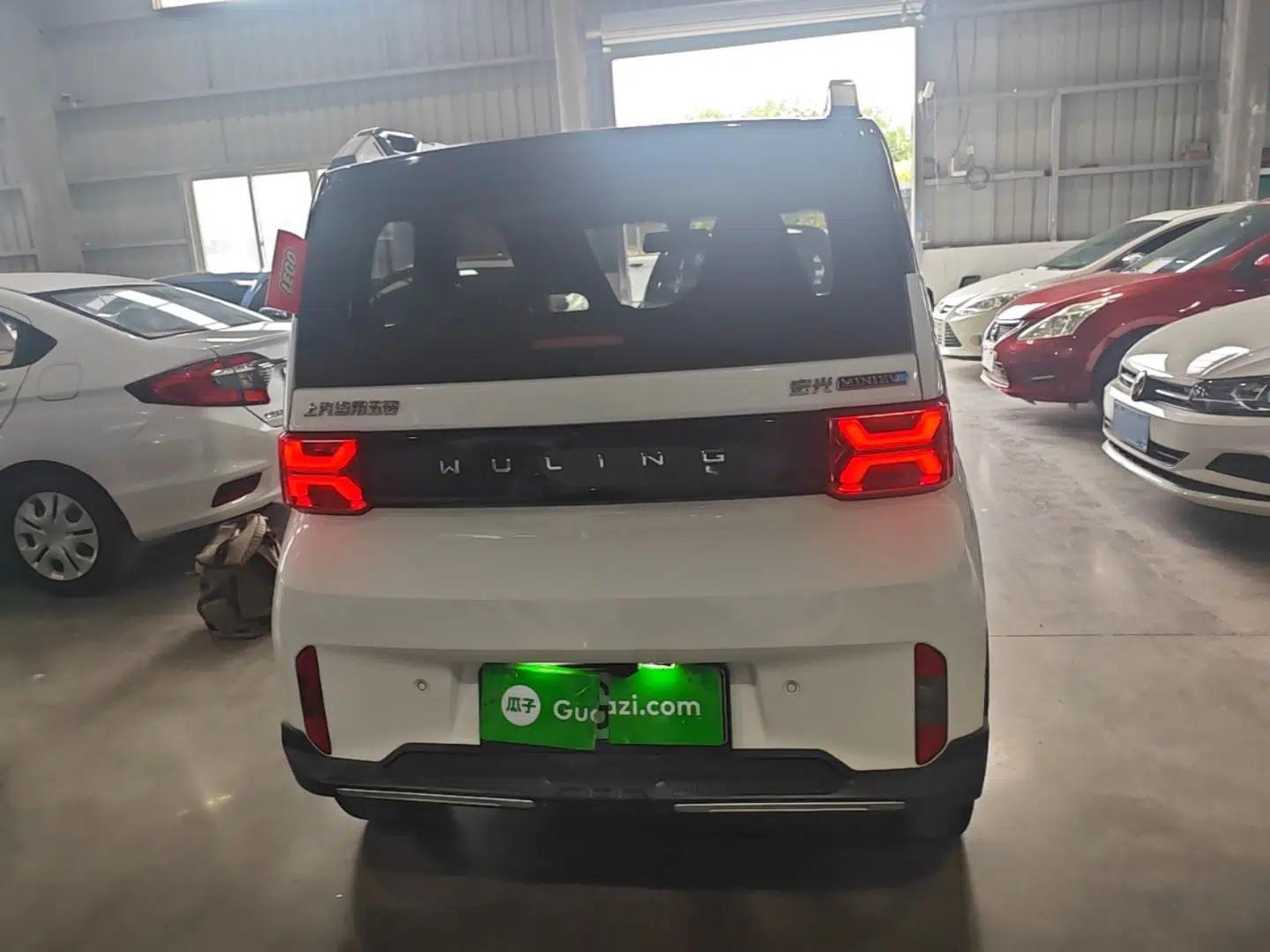 Wuling Hongguang MINIEV 2022 GAMEBOY 300km Enthusiast Model with Lithium Iron Phosphate — миниатюра 5