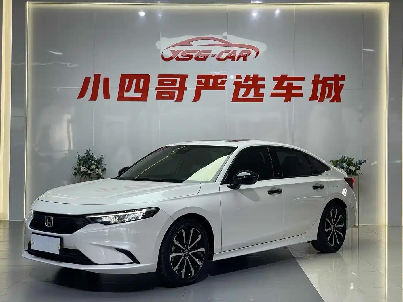 Stylish 2022 240TURBO CVT Phantom Night Tech Edition — миниатюра 1