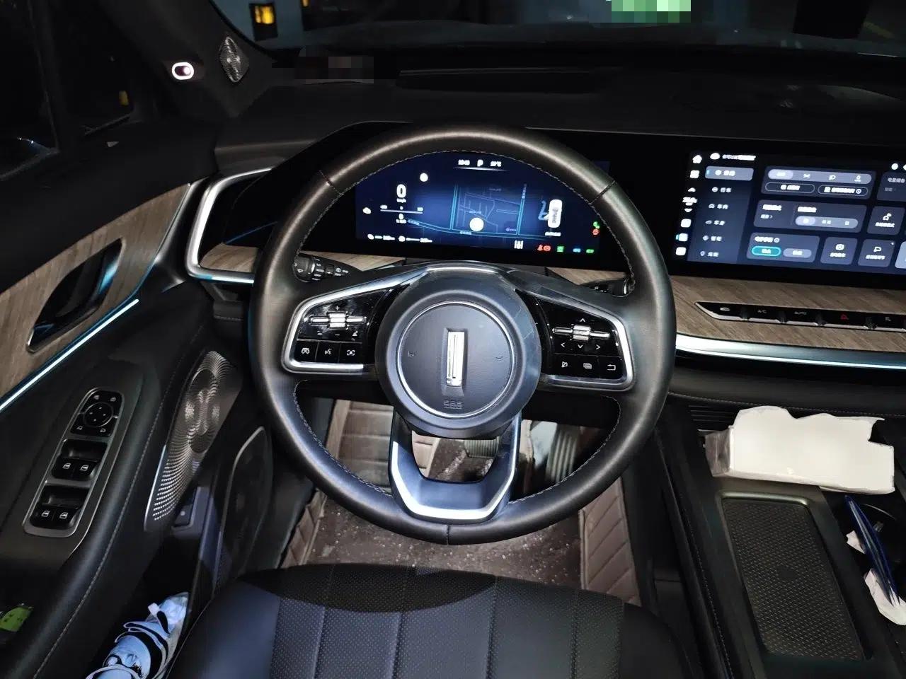 Wey Lanshan 2023 Four-Wheel Drive Ultra-Long Range Version — миниатюра 10
