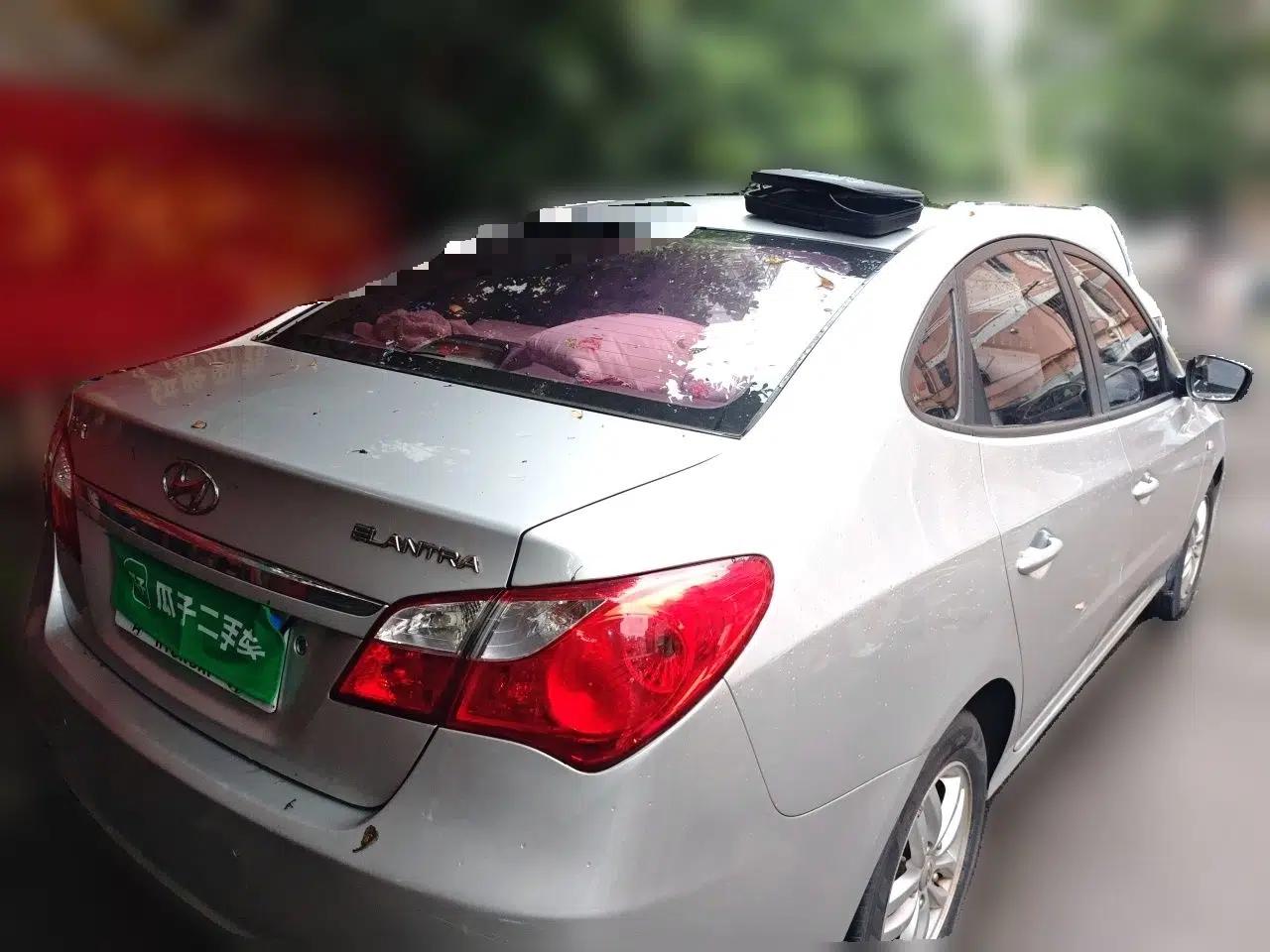Hyundai Celesta 2011 1.6L Automatic Comfort Edition — миниатюра 6
