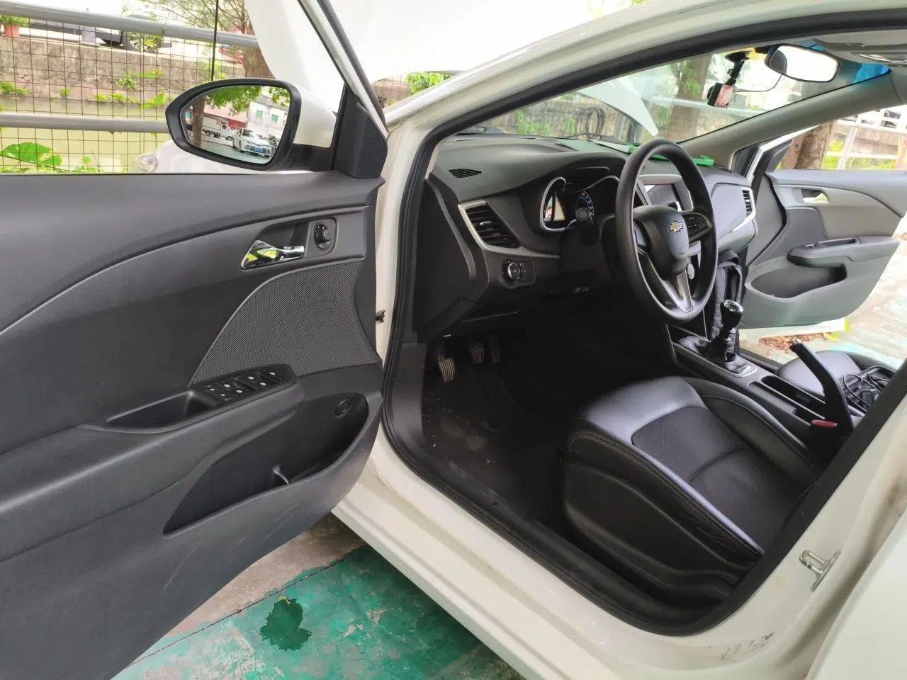 Chevrolet Cavalier 2016 1.5L Manual Xinyue Edition — миниатюра 16