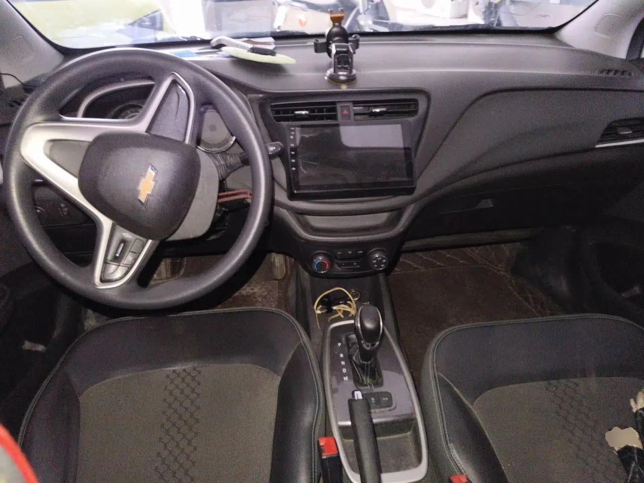 Chevrolet Lova RV 2018 1.5L Automatic Smart Drive Model — миниатюра 9