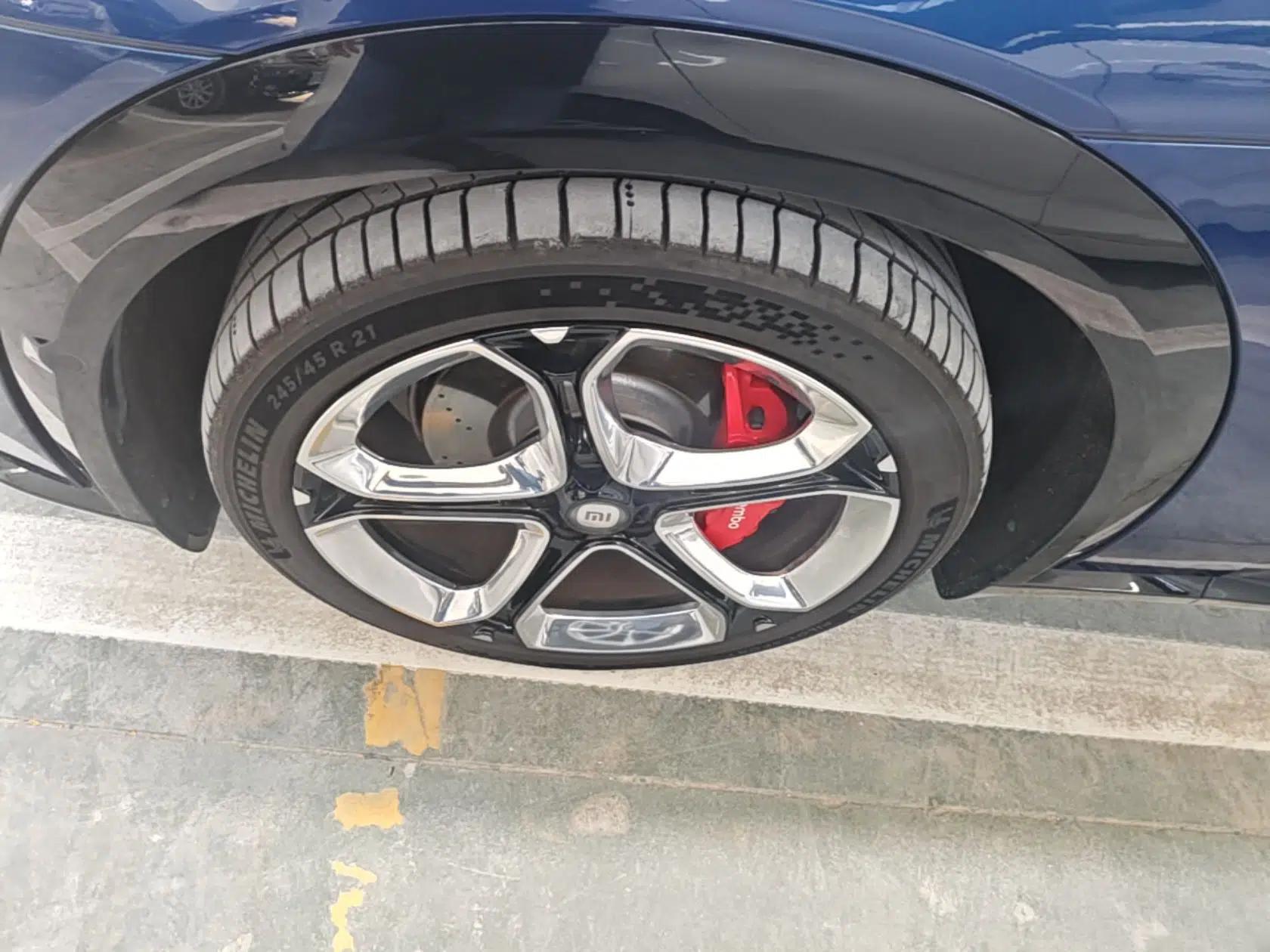 Xiaomi Auto YU7 2025 Ultra-Long Range High-Performance All-Wheel-Drive Max Edition — миниатюра 15