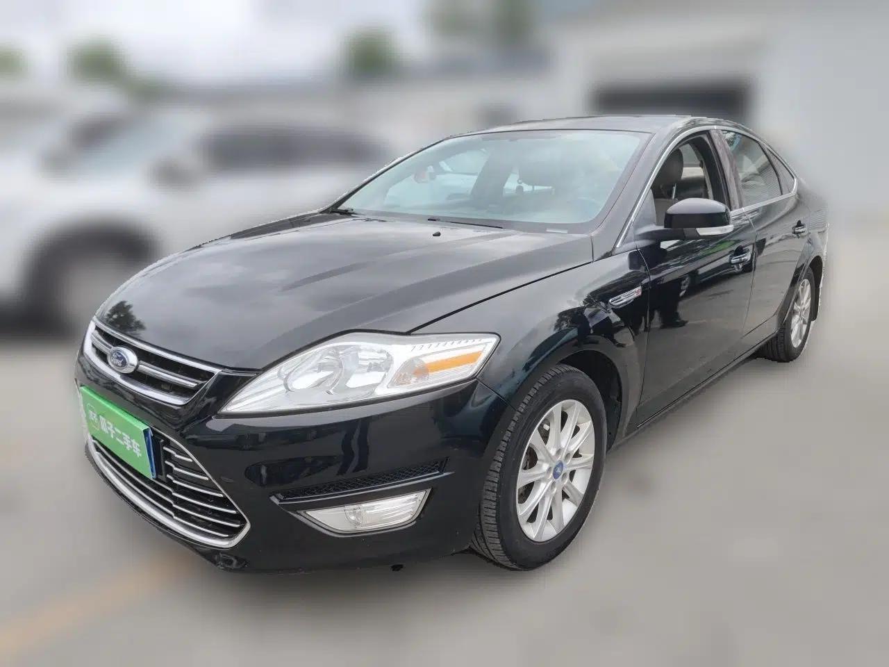 Ford Mondeo 2011 2.3L Fashion Edition — миниатюра 1