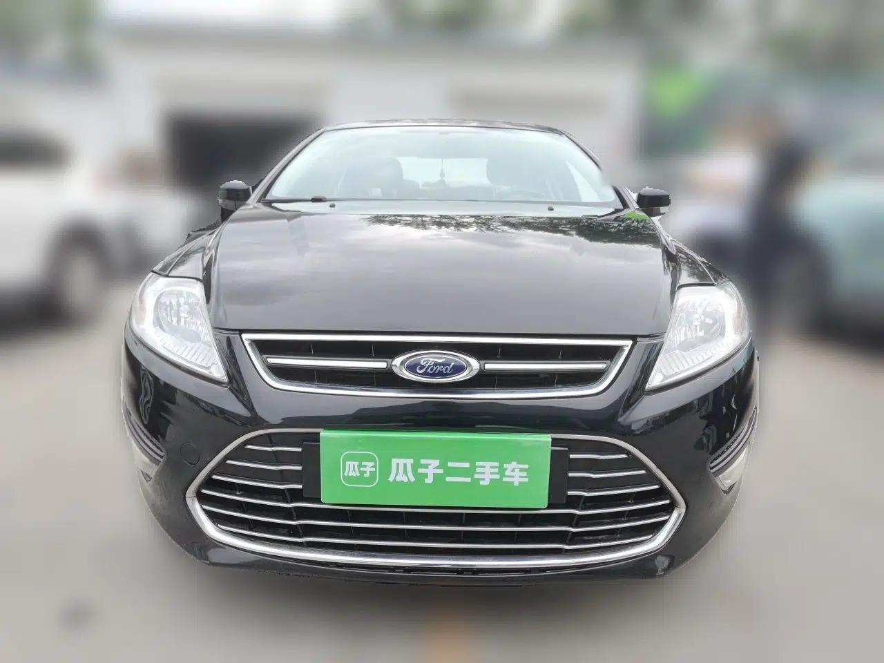 Ford Mondeo 2011 2.3L Fashion Edition — миниатюра 2
