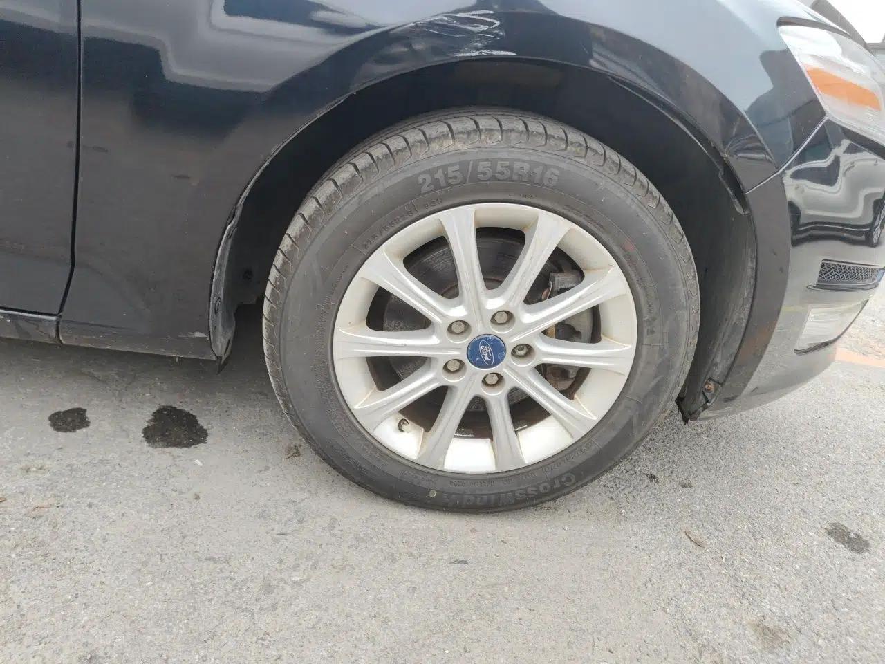 Ford Mondeo 2011 2.3L Fashion Edition — миниатюра 8